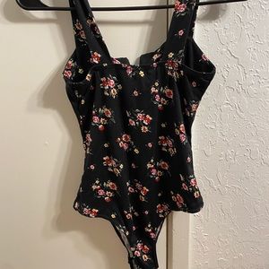 Black floral bodysuit . Size Small